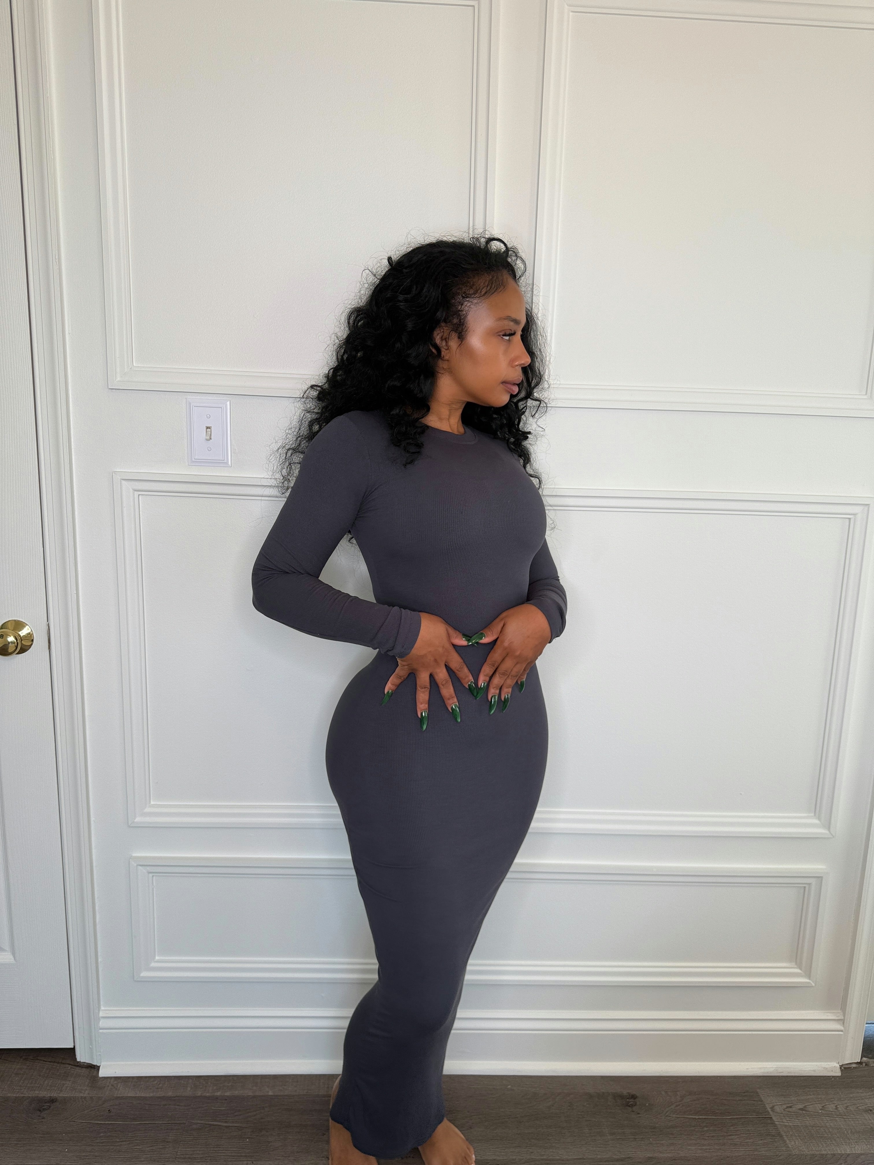 MAXI DRESS-LONG SLEEVE