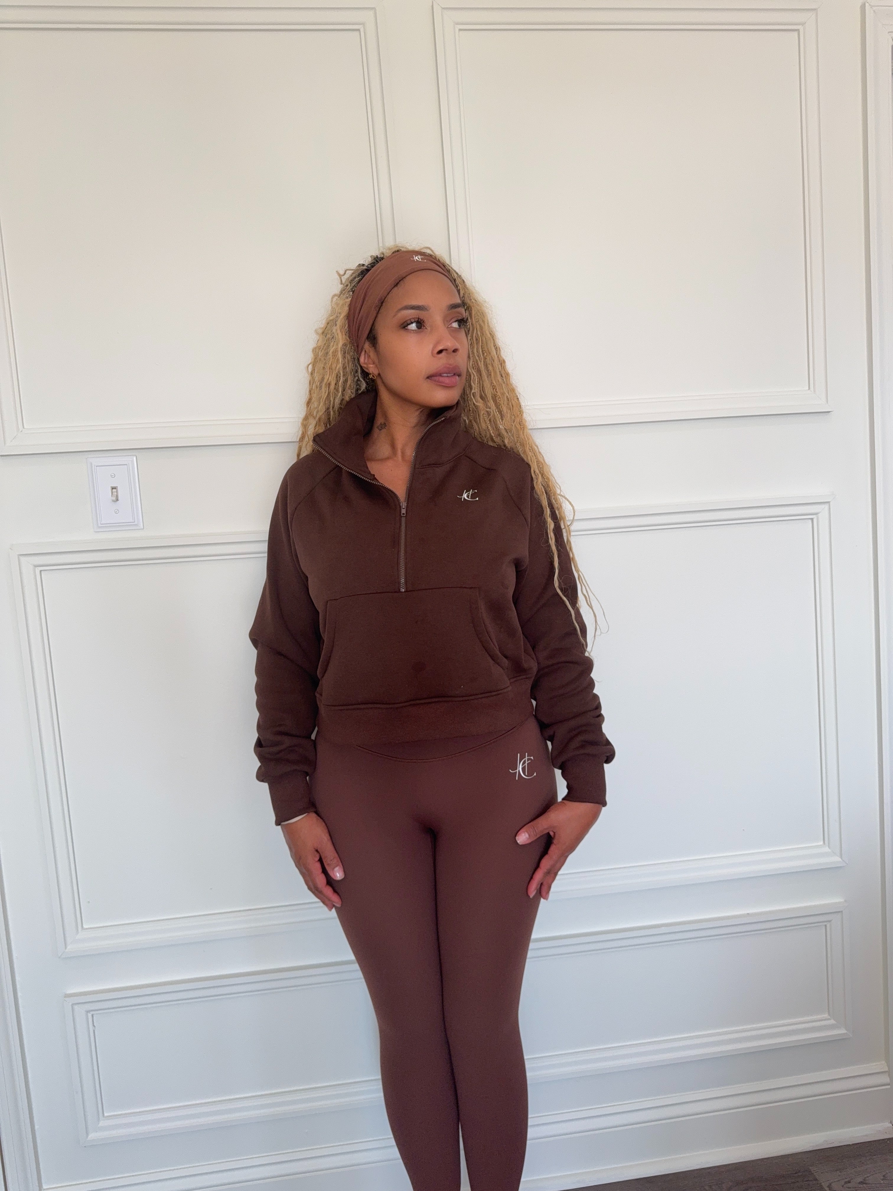 HC Mocha Half Zip Collar Sweatshirt